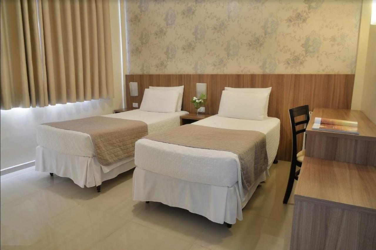 פוז דו איגואסו Pietro Angelo Hotel מראה חיצוני תמונה