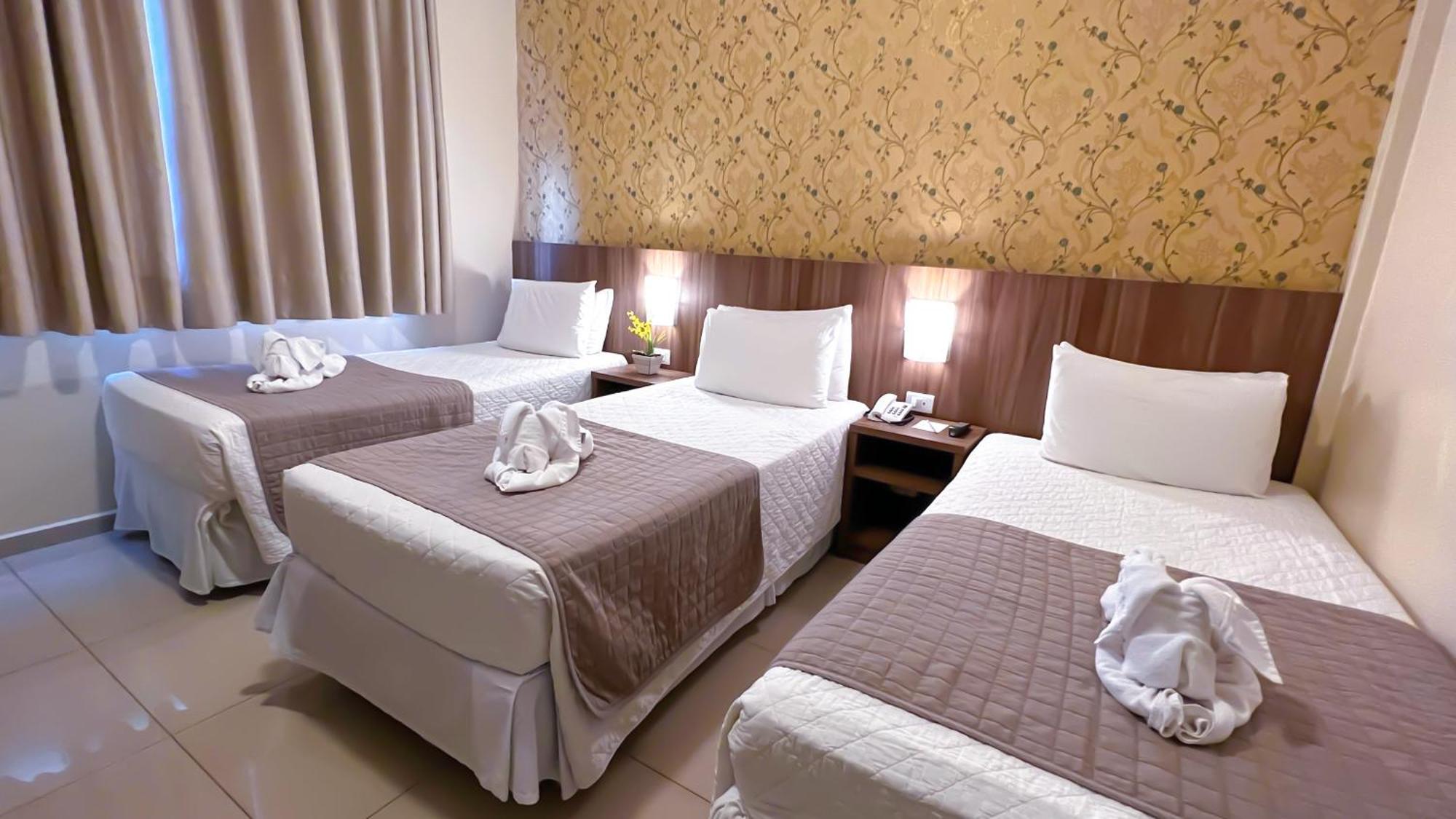 פוז דו איגואסו Pietro Angelo Hotel מראה חיצוני תמונה