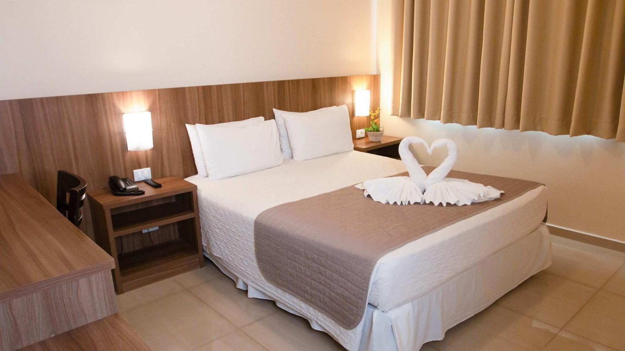 פוז דו איגואסו Pietro Angelo Hotel מראה חיצוני תמונה