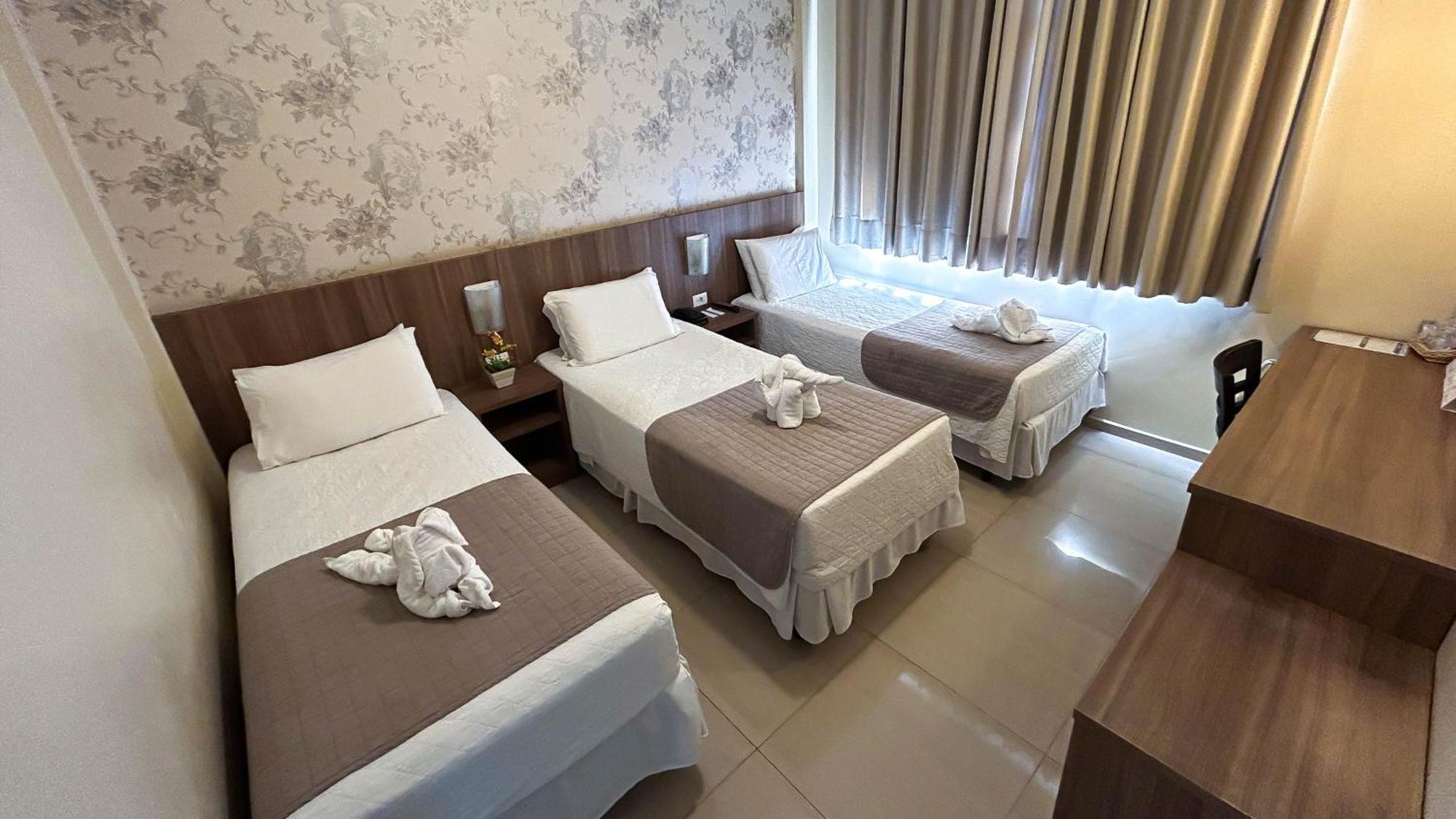 פוז דו איגואסו Pietro Angelo Hotel מראה חיצוני תמונה