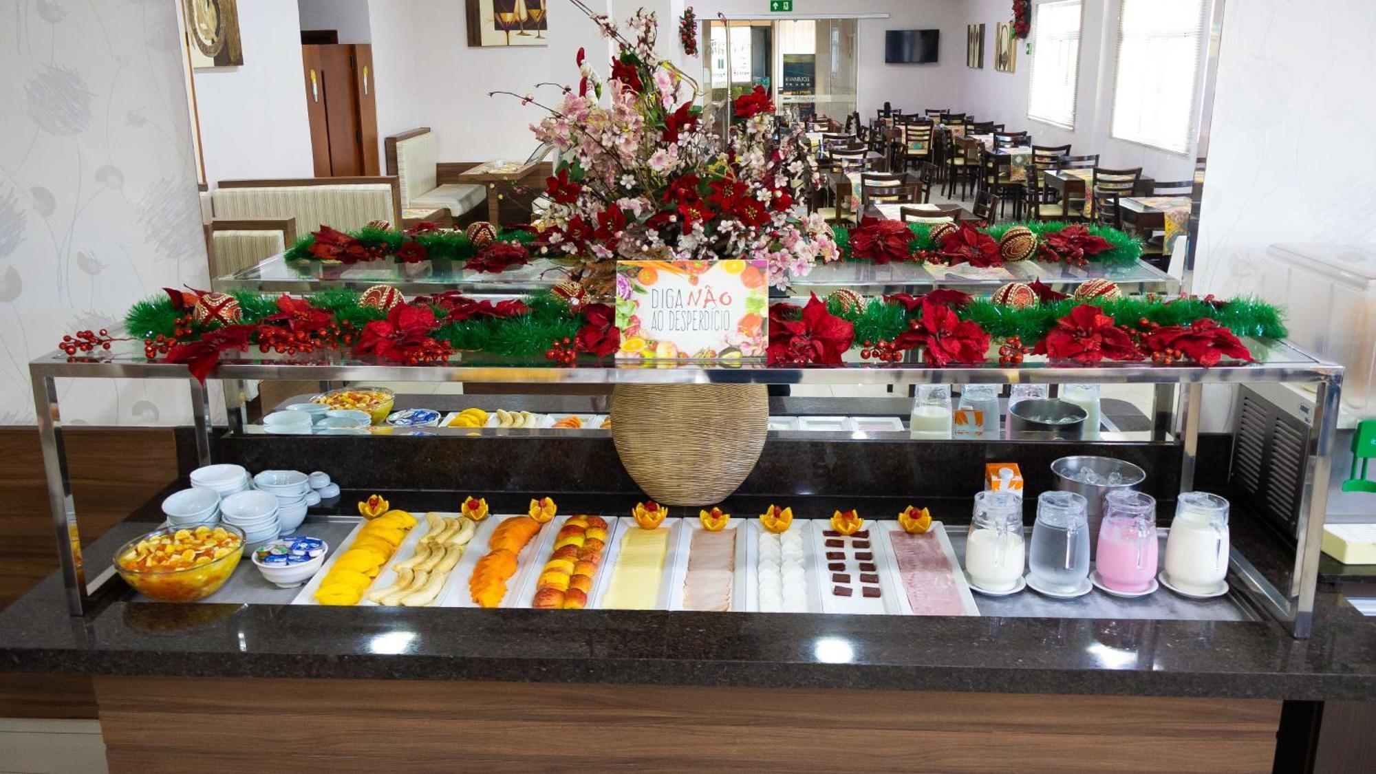 פוז דו איגואסו Pietro Angelo Hotel מראה חיצוני תמונה